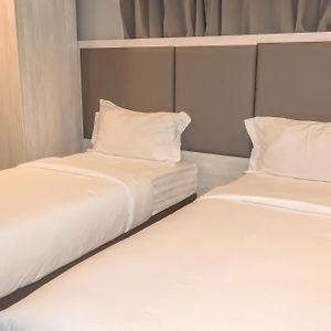 Superior Twin Room City View